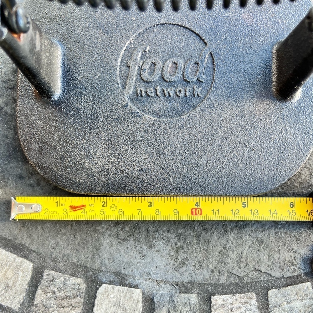 Food Network Cast Iron Sandwich/Bacon/Grill Press - Picture 2 of 6